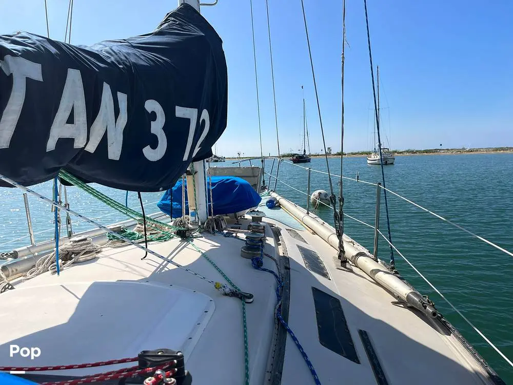 1973 Ranger 37 sloop