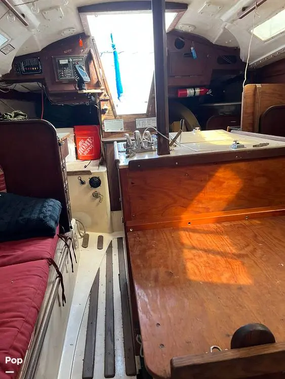 1973 Ranger 37 sloop