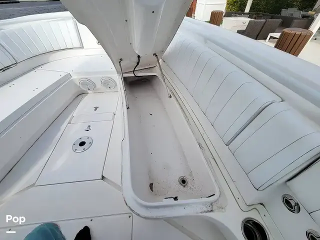 Intrepid 327 Center Console