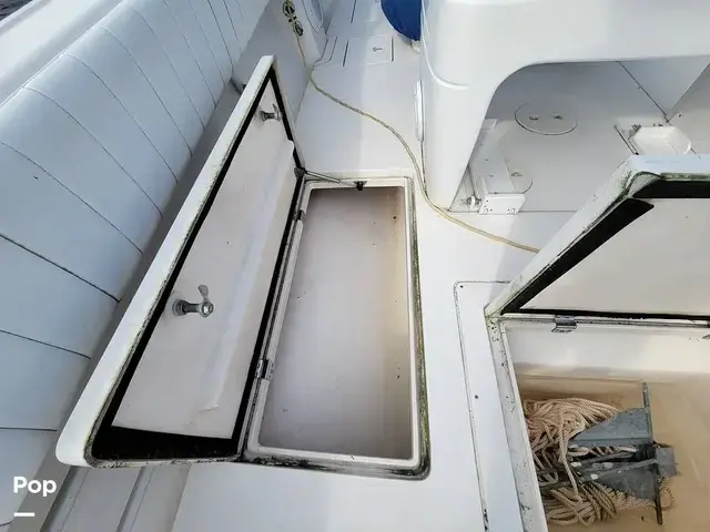 Intrepid 327 Center Console