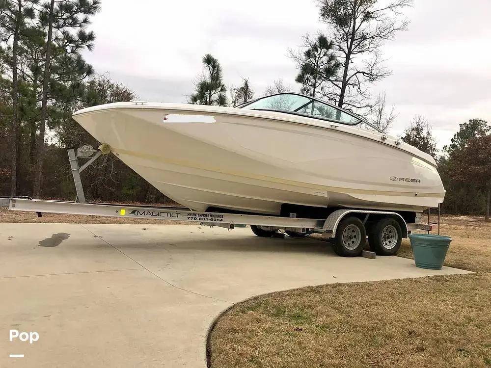 2018 Regal fasdeck 22