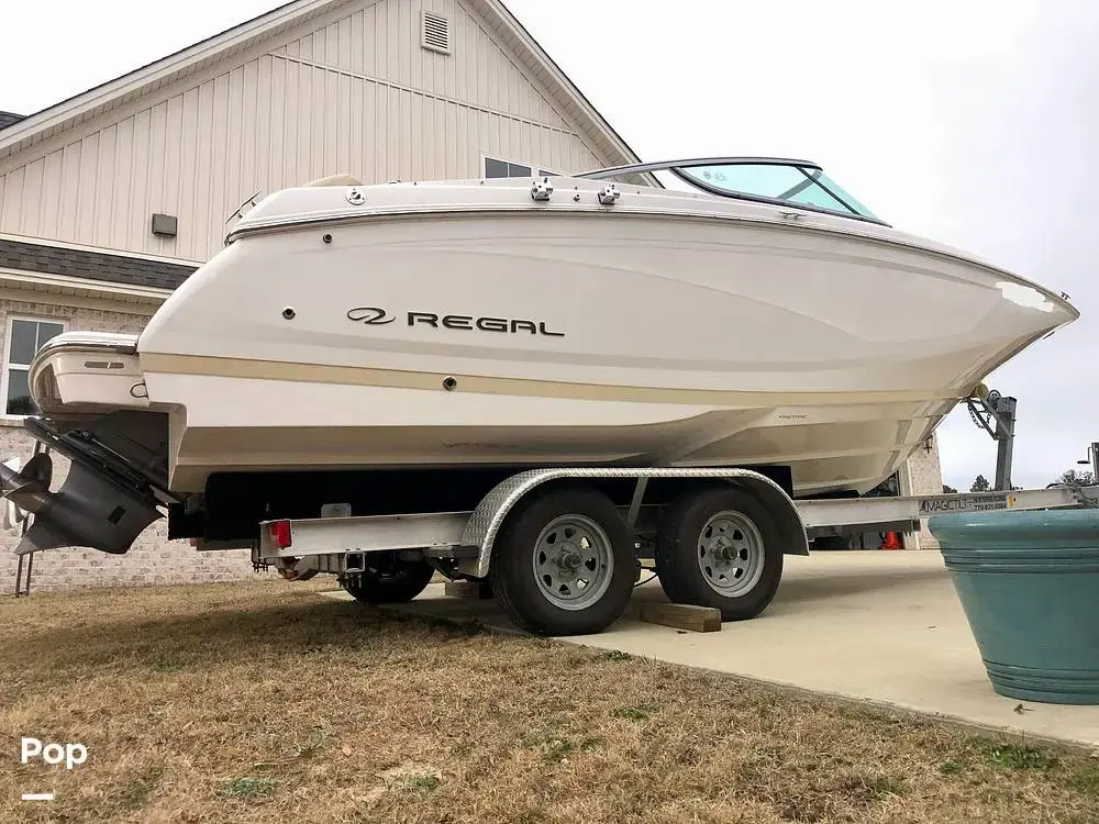 2018 Regal fasdeck 22