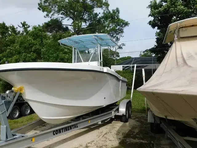 Dusky Open Fisherman 252