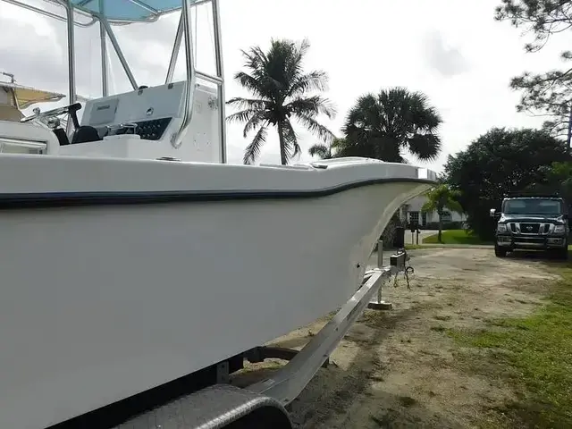 Dusky Open Fisherman 252