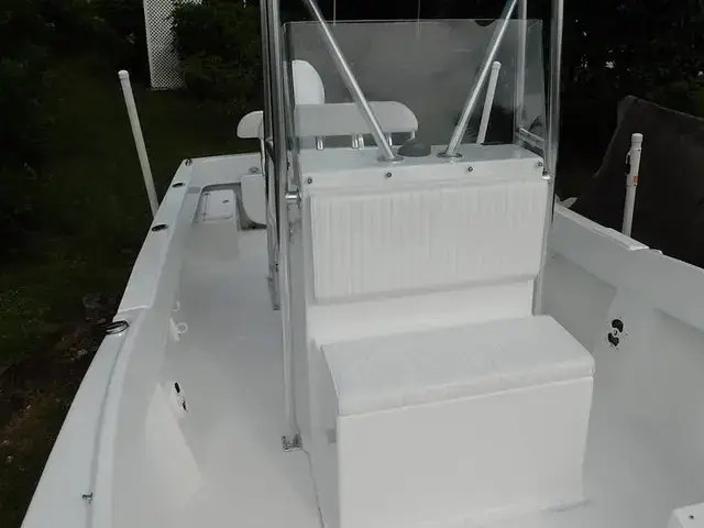 Dusky Open Fisherman 252