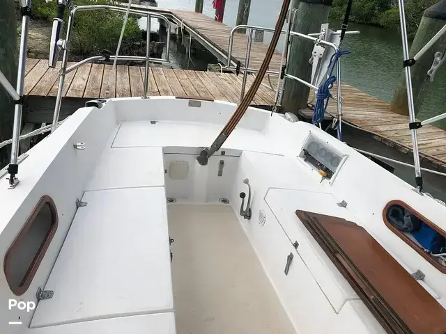 Catalina 27