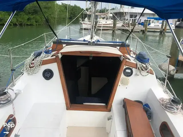 Catalina 27