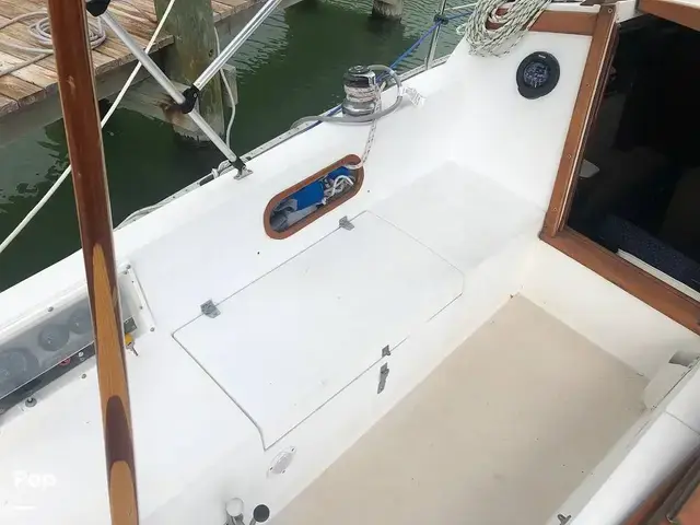 Catalina 27