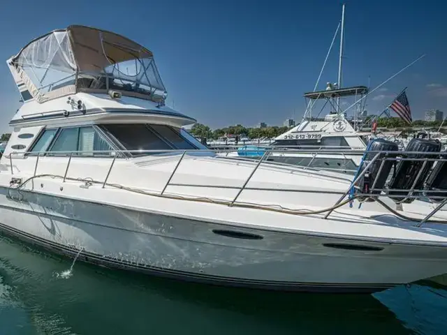 Sea Ray 410 Aft Cabin