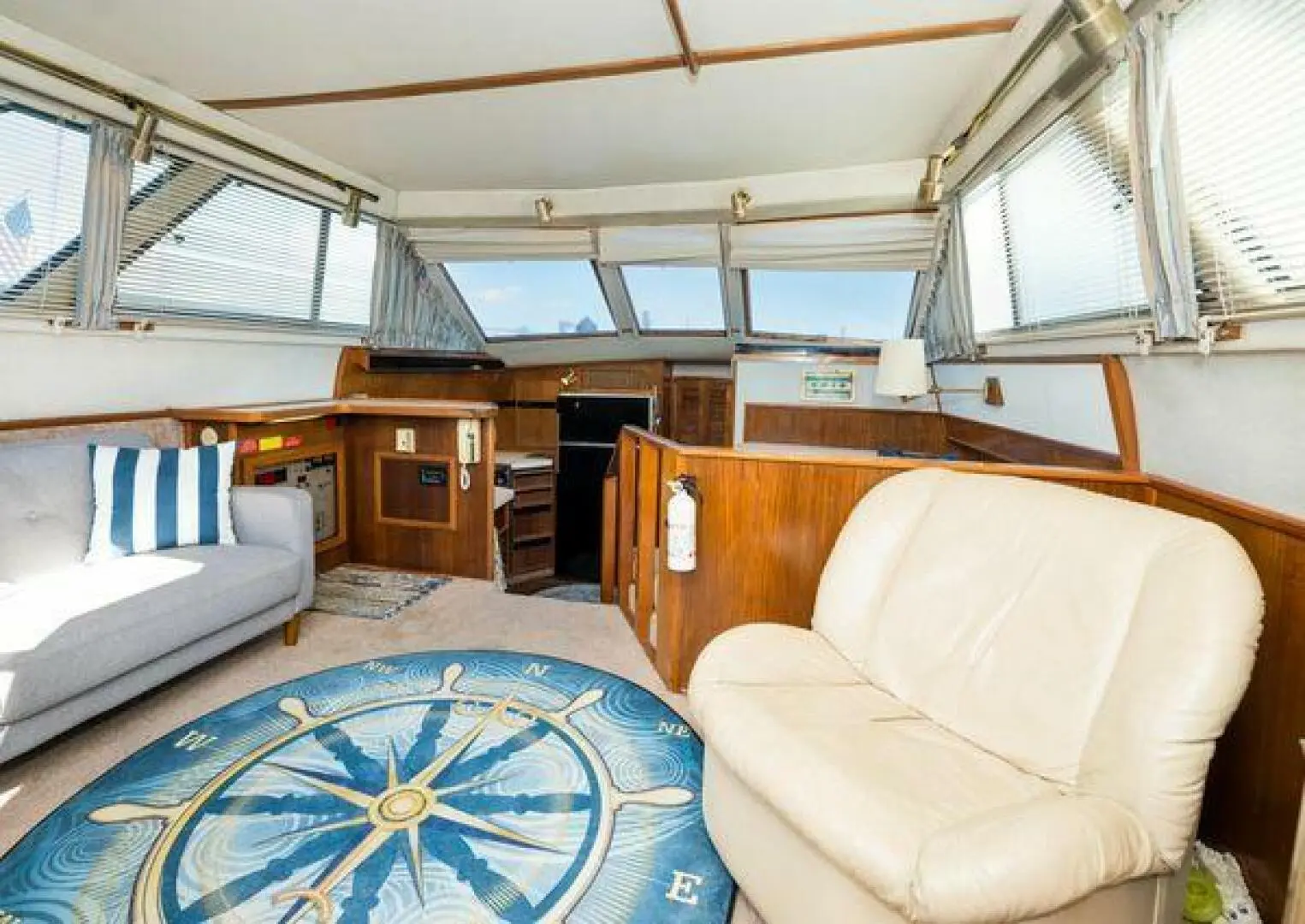 1987 Sea Ray 410 aft cabin