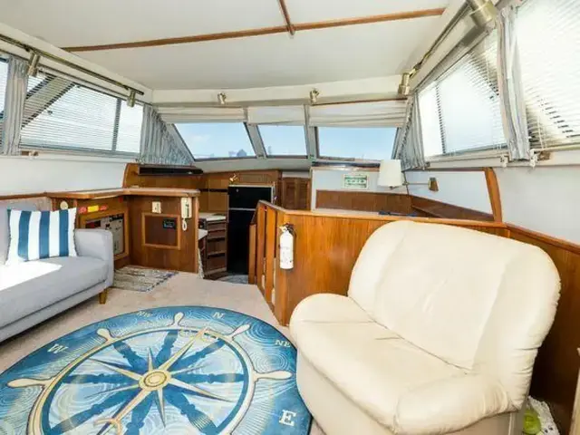 Sea Ray 410 Aft Cabin