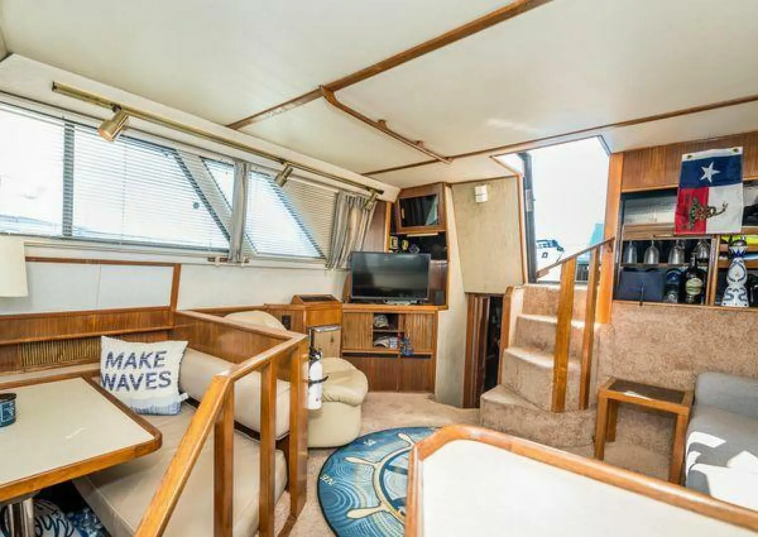 1987 Sea Ray 410 aft cabin