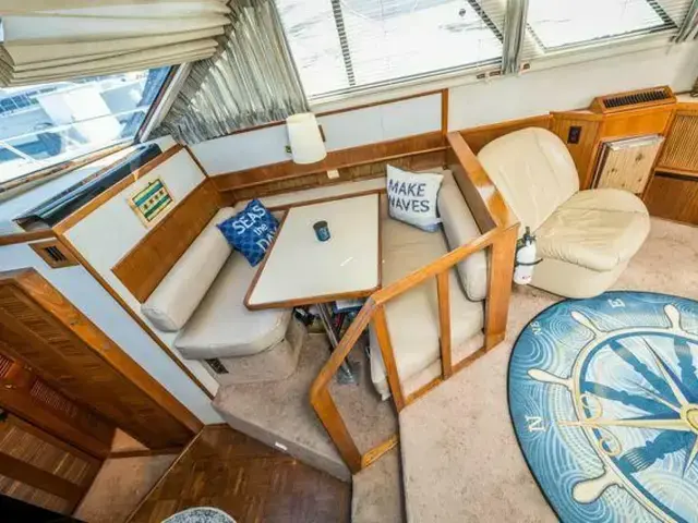 Sea Ray 410 Aft Cabin