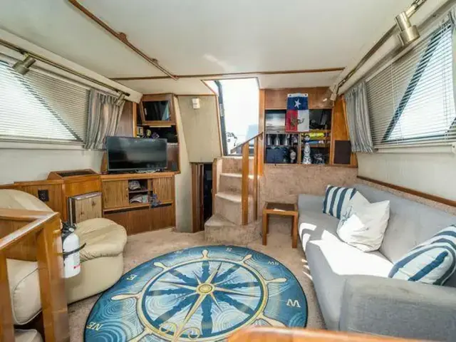 Sea Ray 410 Aft Cabin