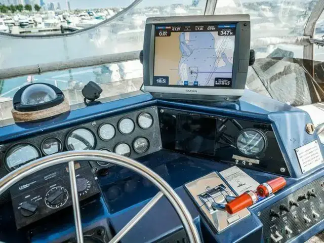 Sea Ray 410 Aft Cabin