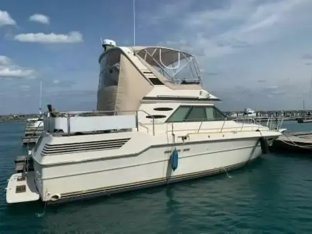 Sea Ray 410 Aft Cabin