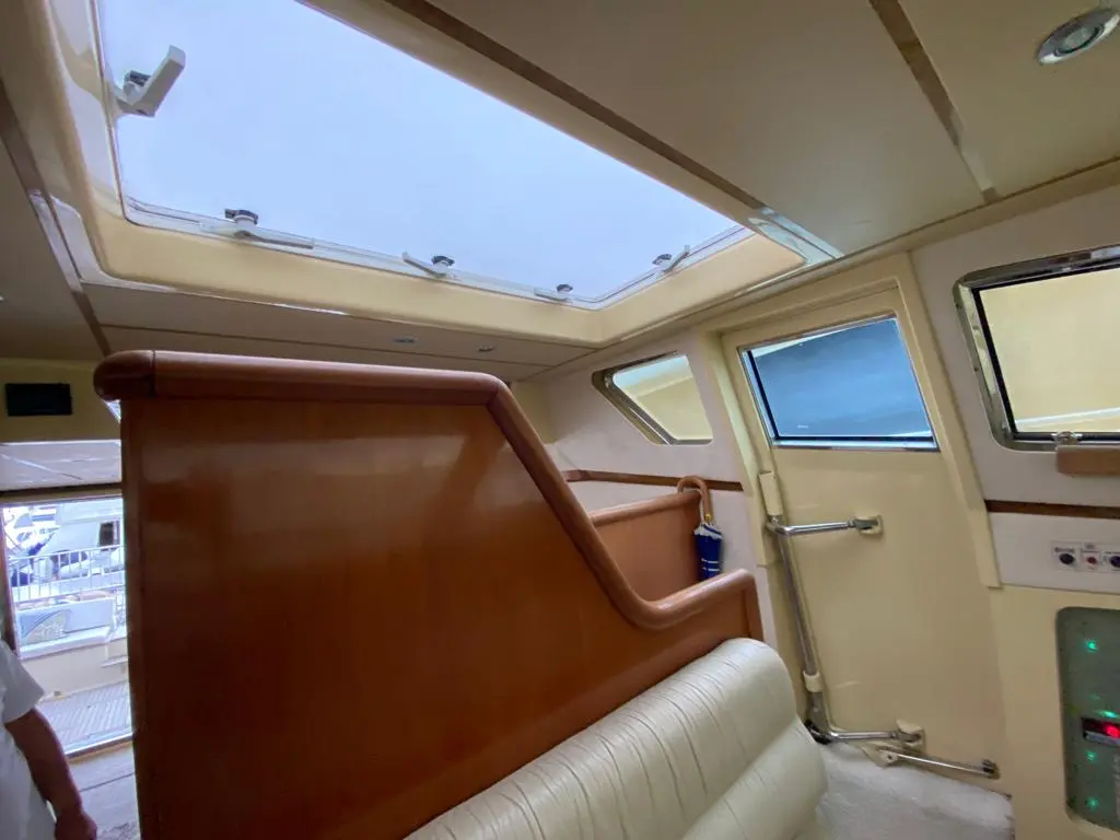 1994 Ferretti 58s