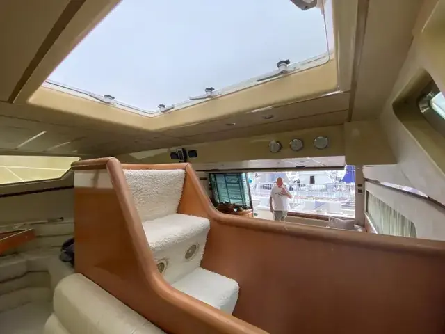 Ferretti Yachts 58S-185