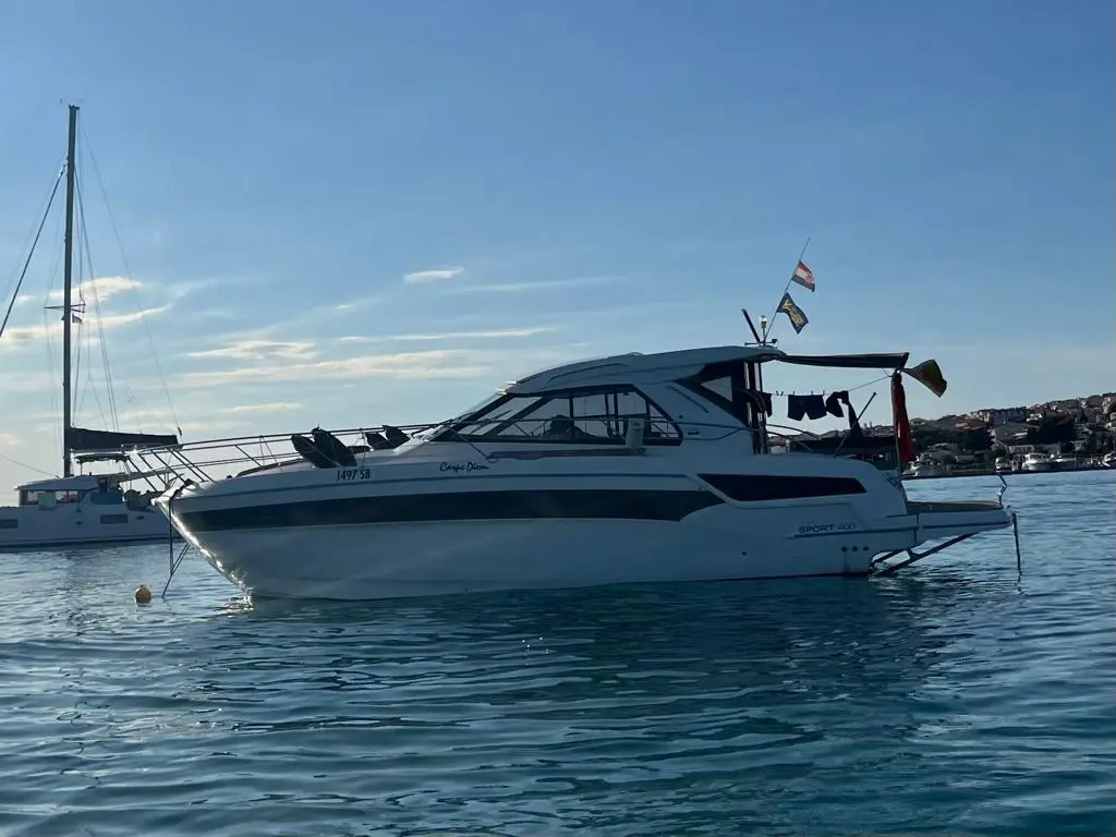 2015 Bavaria 400