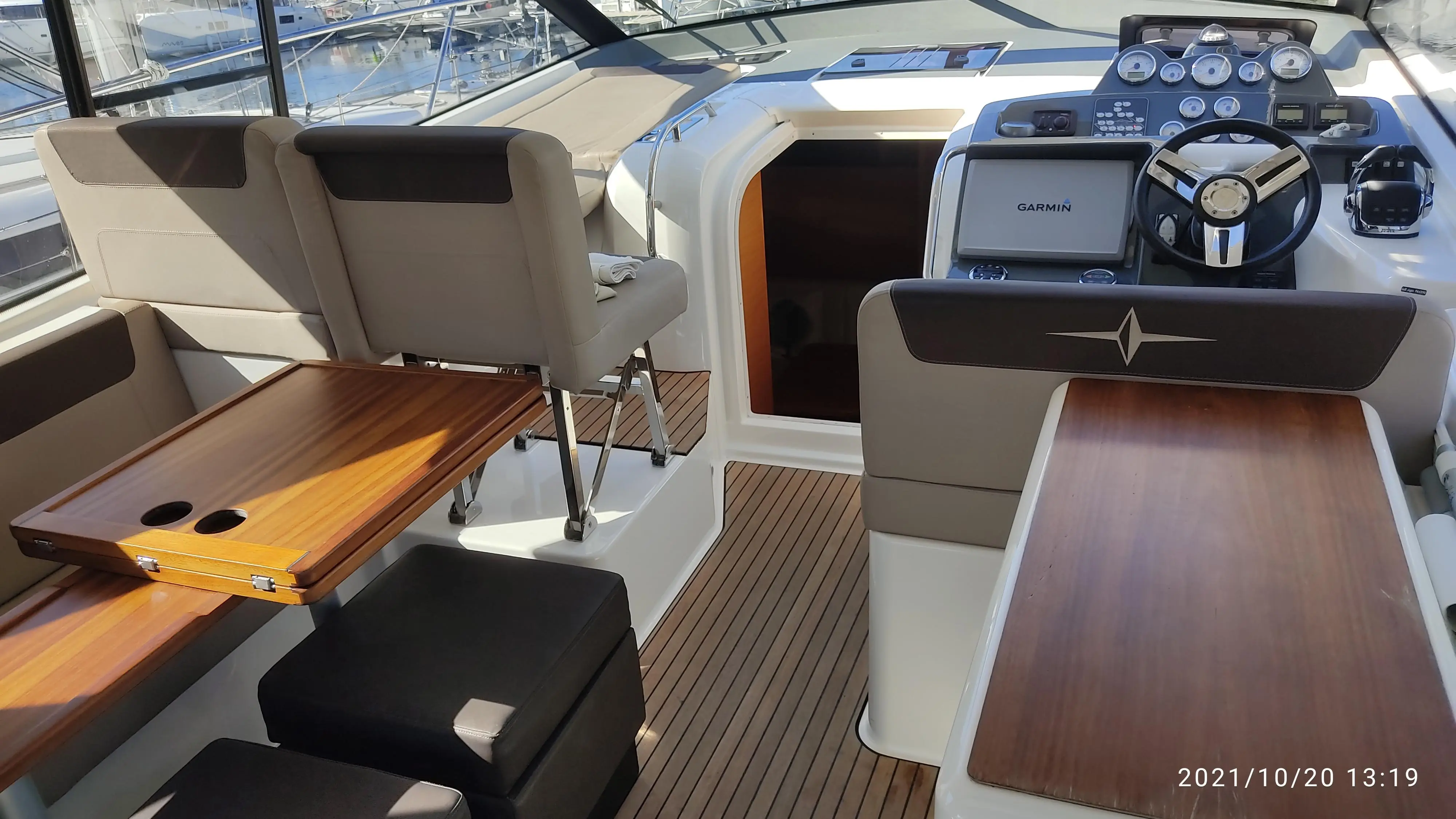 2015 Bavaria 400