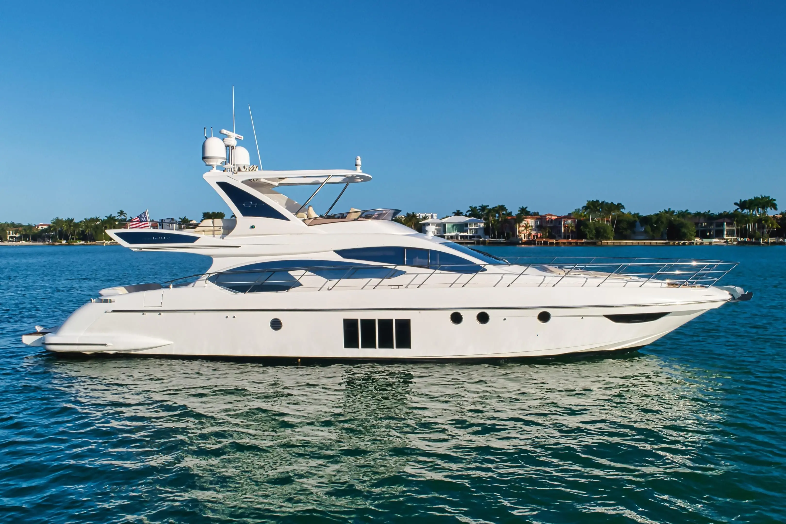 2013 Azimut 64