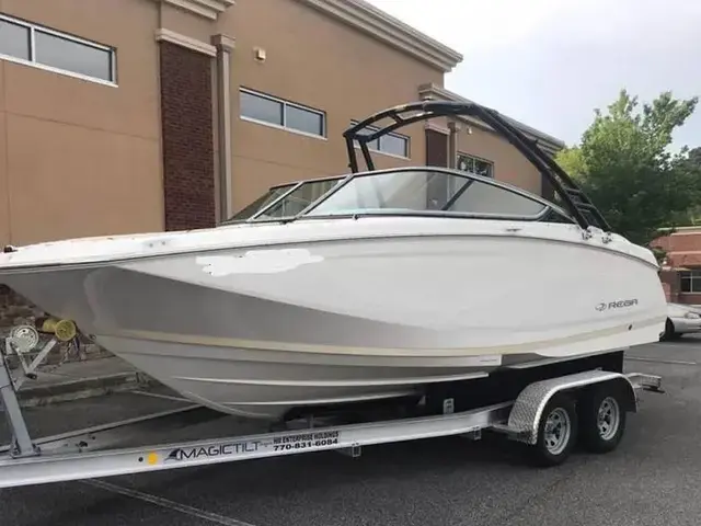 Regal Fasdeck 22