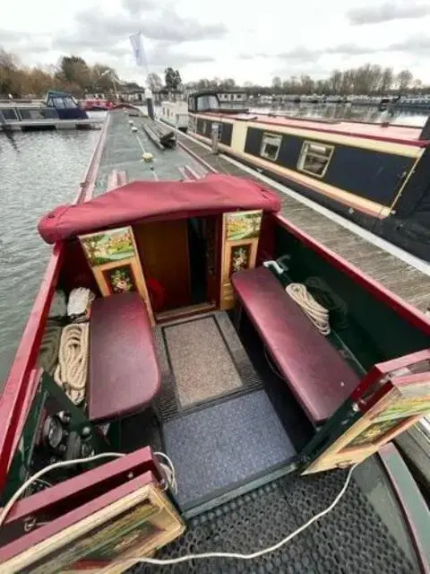 Colecraft Narrowboat