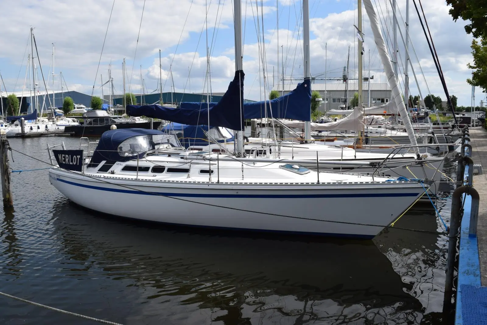 1987 Seaworthy 106 master