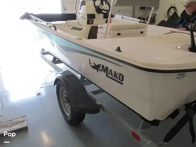 Mako 17 Pro Skiff