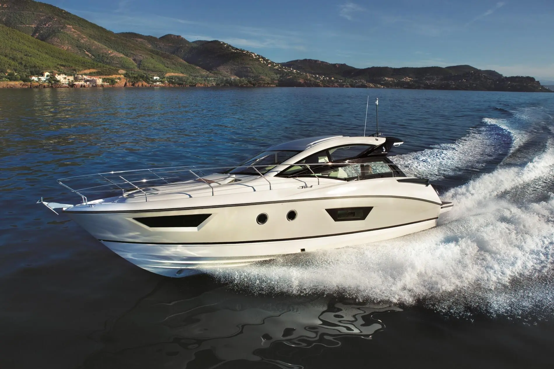 2019 Beneteau gran turismo 40