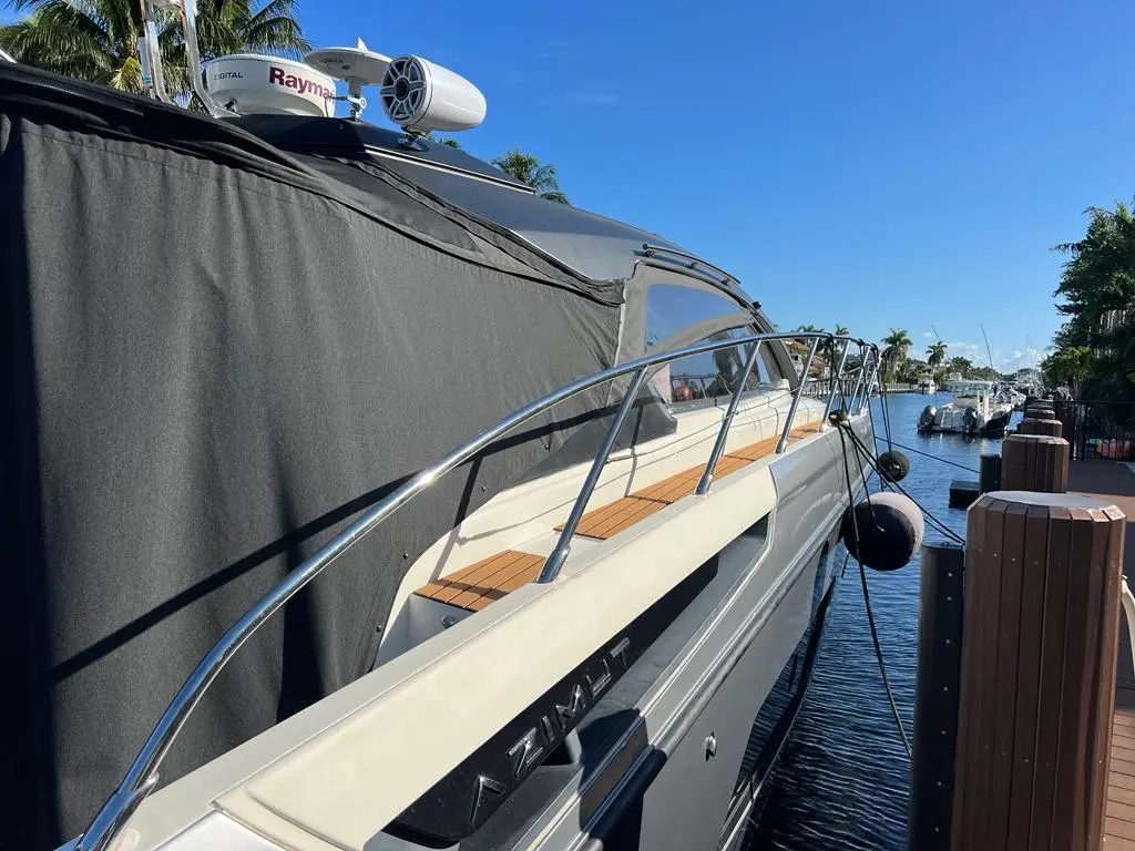 2013 Azimut 48'