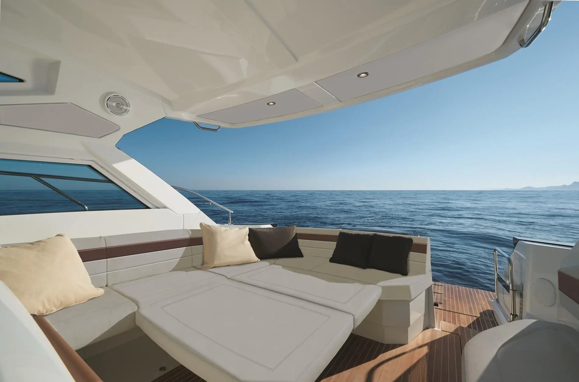 2019 Beneteau gran turismo 40