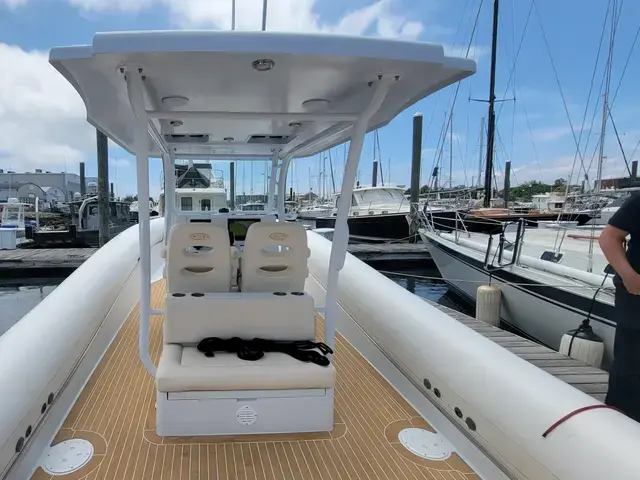 Sea Ray 36'