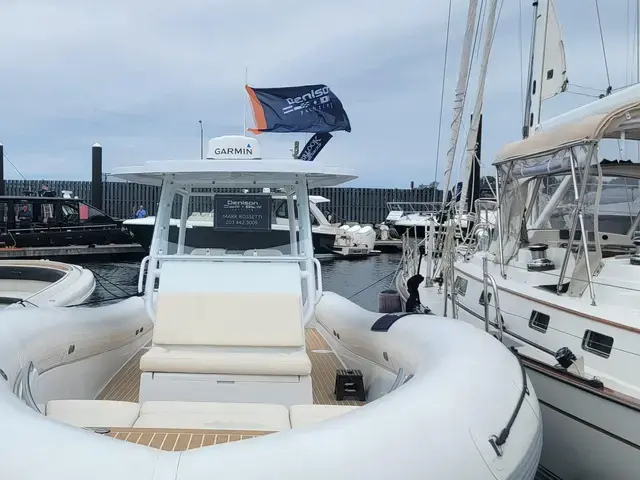 Sea Ray 36'