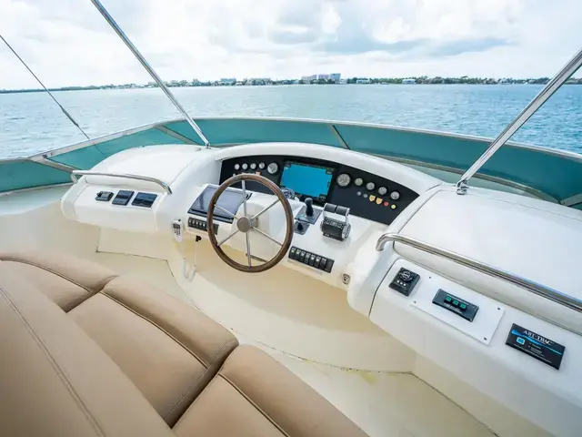 Azimut 80