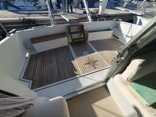 Ferretti Yachts 36 Flybridge