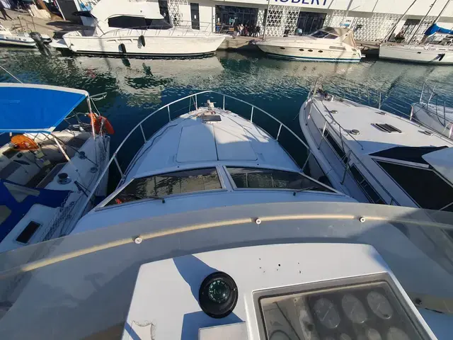 Ferretti Yachts 36 Flybridge