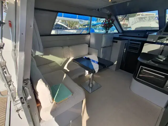 Ferretti Yachts 36 Flybridge