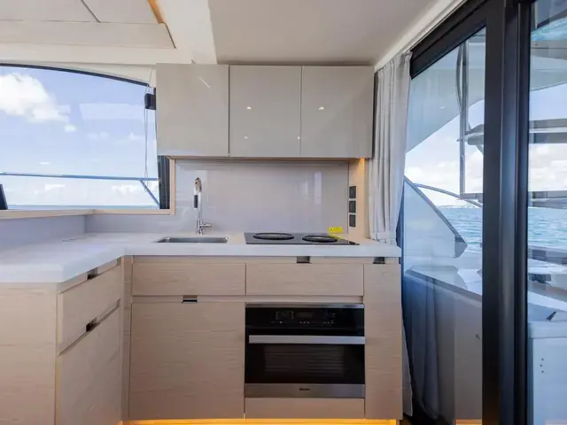 Beneteau 52'