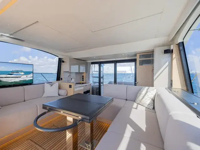 Beneteau 52'