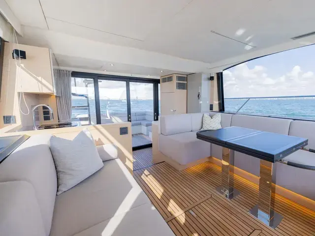 Beneteau 52'