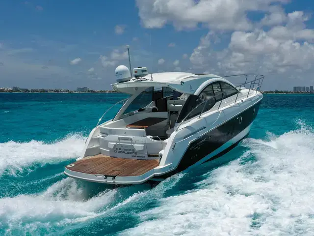 Beneteau 38'