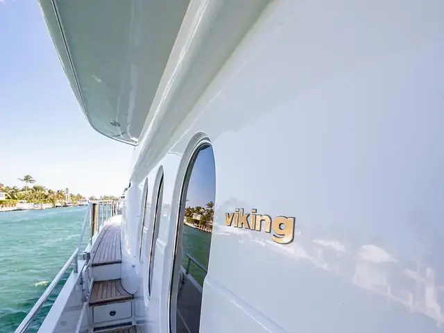 Viking 72'