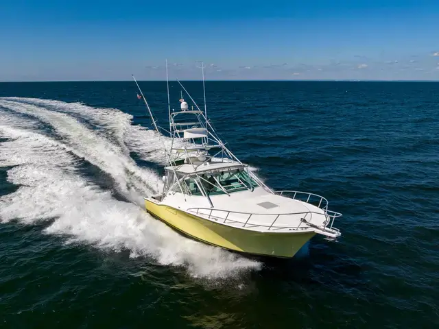 Cabo 40 Convertible