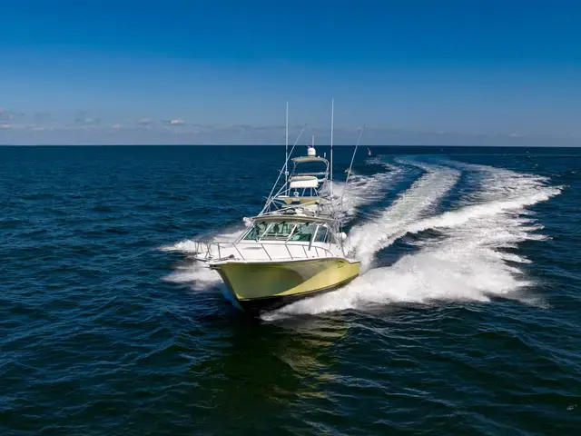 Cabo 40 Convertible