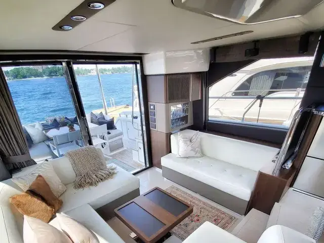 Azimut 50'