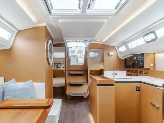 Jeanneau Sun Odyssey 410