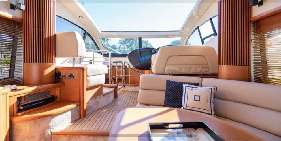 2009 Sunseeker manhattan 52