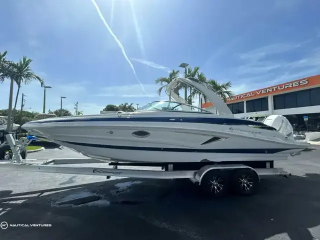 Crownline E290 XS