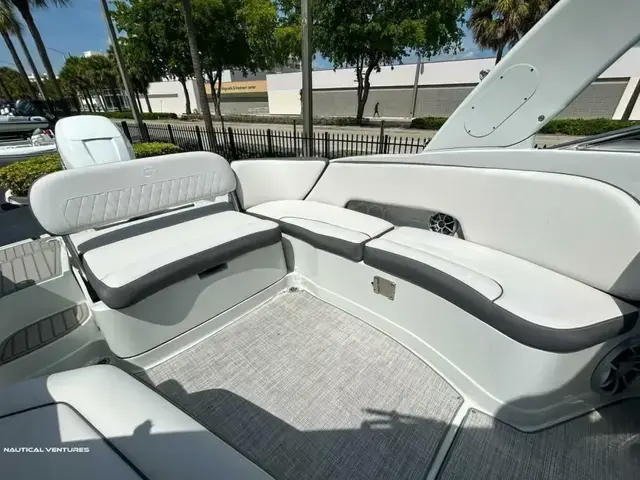 Crownline 290 Xss